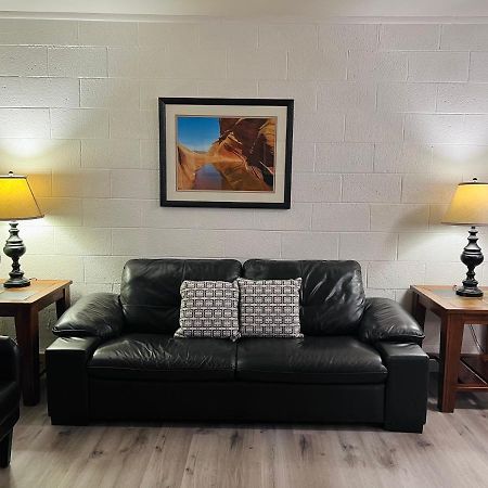 עמוד Lake Powell Motel & Apartments מראה חיצוני תמונה