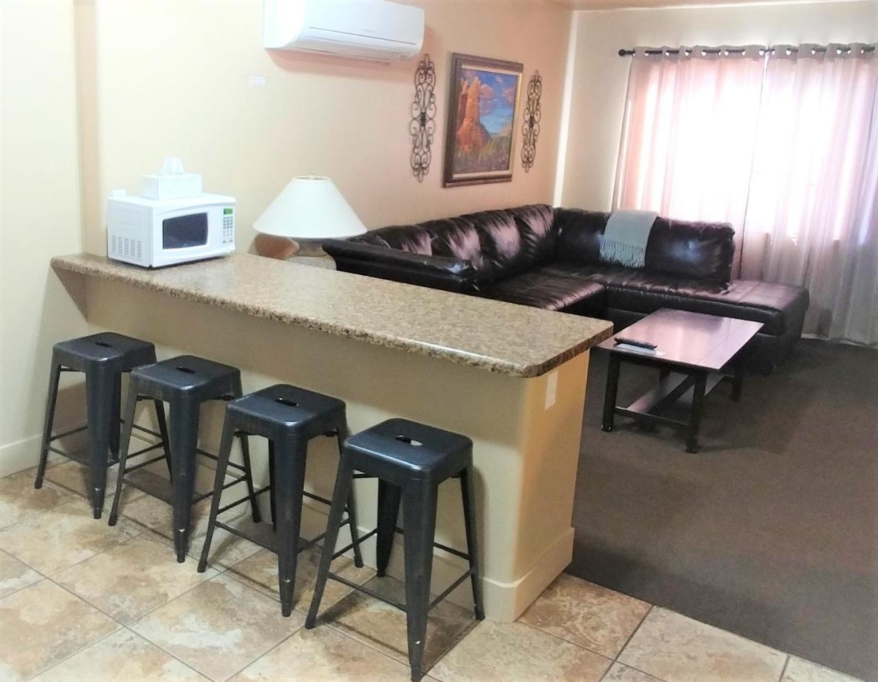 עמוד Lake Powell Motel & Apartments מראה חיצוני תמונה